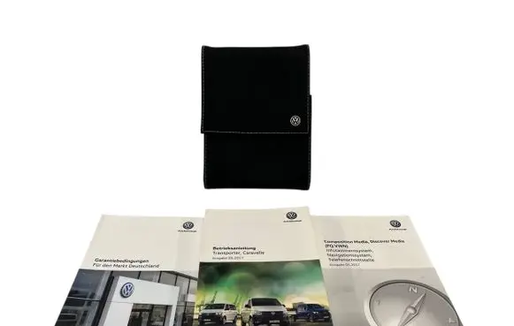 Volkswagen Transporter - Caravelle T6 Owners service history hand book 