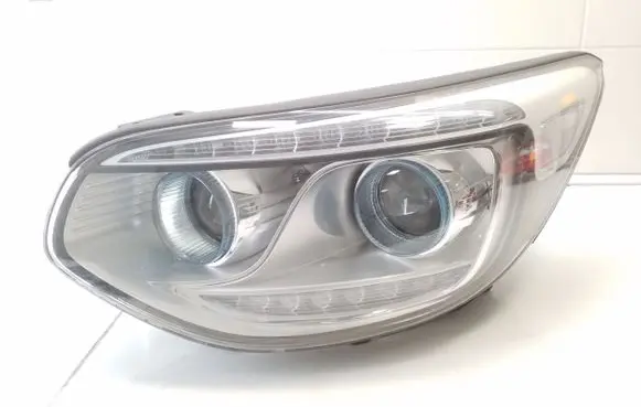 KIA Soul Headlight/headlamp 92101E4