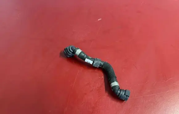BMW X1 U11 Engine coolant pipe/hose 5A0C5A2 17125A0C5A2