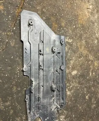 Renault Laguna III Center/middle under tray cover 555270001R