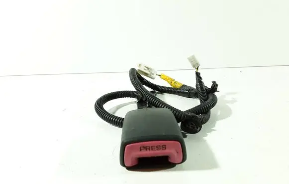 Toyota Prius+ (ZVW40) Front seatbelt buckle E034501 B480