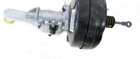 Fiat Freemont Brake booster 04581522AB A0204771464 03B9P1272G9447