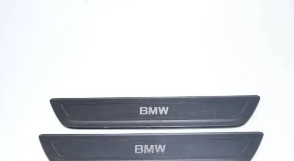 BMW X3 F25 Side skirt front trim 7205597 51477205597