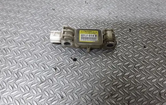 Mitsubishi Grandis Airbag deployment crash/impact sensor 8651A014