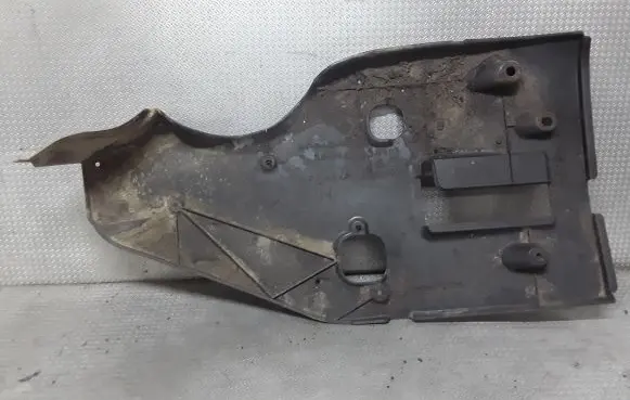 Lexus IS 220D-250-350 Fuel tank bottom protection 5839953010