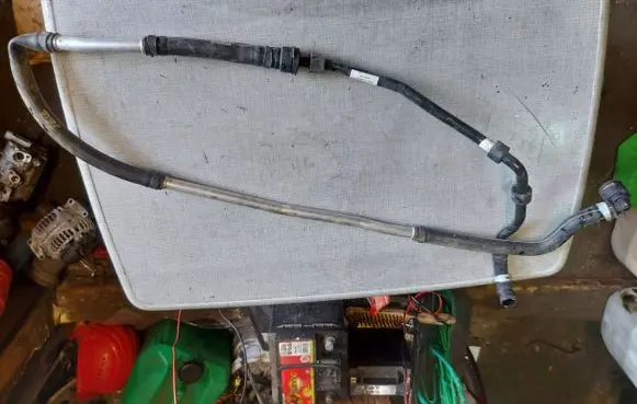 Skoda Superb B8 (3V) Engine coolant pipe/hose 5Q0820507H