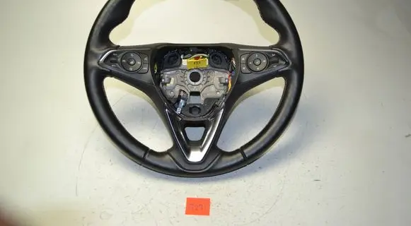 Opel Insignia B Steering wheel 39222507 12015218B