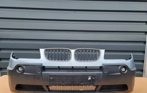 BMW X3 E83 Front bumper 3400896