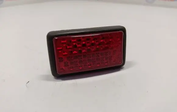 BMW 7 E38 Rear door interior light 8352269 63318352269 63316962037