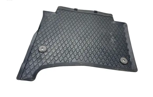 Volkswagen Touareg I Front floor mat 7L0061511
