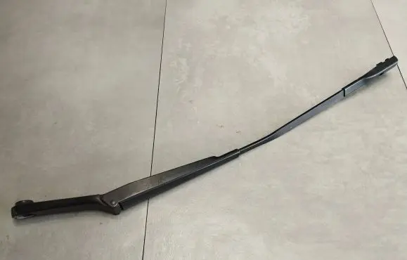 Audi A6 S6 C7 4G Front wiper blade arm 4G1955407D