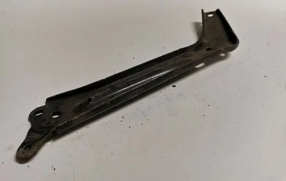 Other rear suspension part