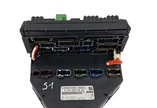 Mercedes-Benz E W212 Fuse box set A2129006924 A2129015304 A2319021501