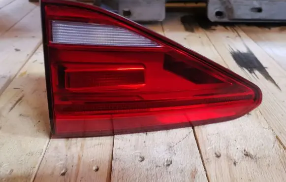 Volkswagen Touran III Tailgate rear/tail lights 5TA945094D
