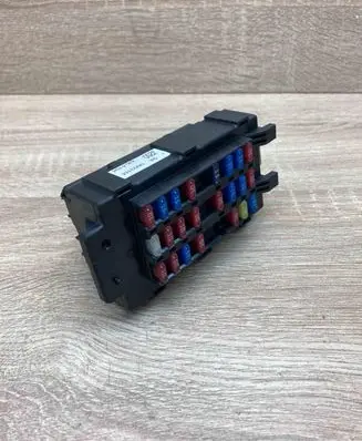 KIA Ceed Fuse module 06031M AK4194