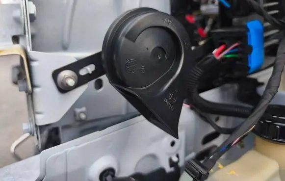 Renault Express Horn signal 256100483R