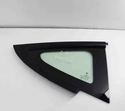 Tesla Model 3 Rear side window 151497901B 43R011570