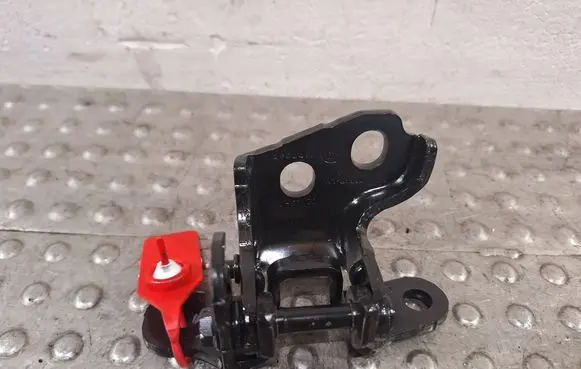 Rear door upper hinge