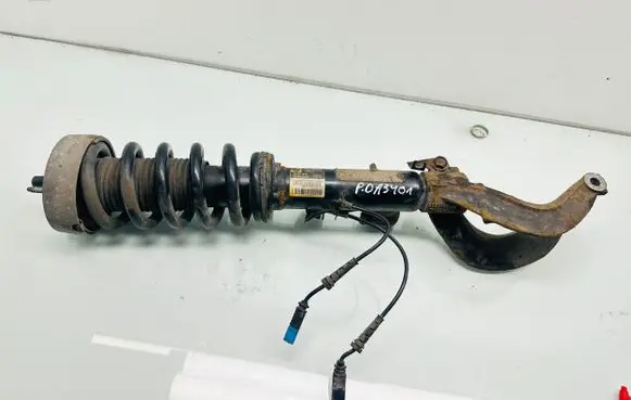 BMW X5 F15 Front shock absorber with coil spring 6863174 37116863174 3711686317403