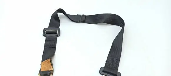BMW 7 E23 Rear seatbelt E36021 72111868987