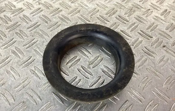 Lexus RX 450H Rear coil spring rubber mount 4825848030