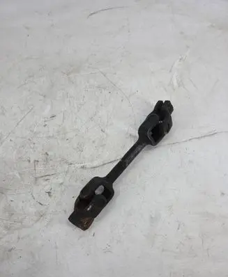 Mitsubishi Pajero Steering column universal joint
