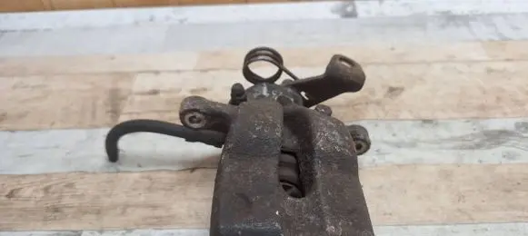 Alfa Romeo 156 Rear brake caliper
