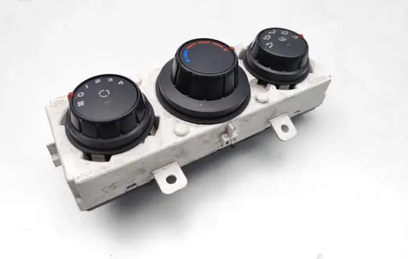 Nissan NV400 Climate control unit 275700007R