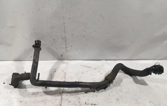 Volkswagen Jetta VI Engine coolant pipe/hose 03L121065AJ