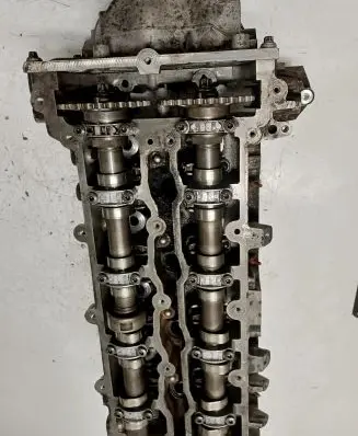 Mercedes-Benz Sprinter W906 Engine head R6510160201