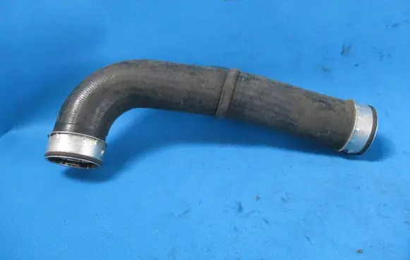 Volkswagen Golf Plus Intercooler hose/pipe 1K0145838H