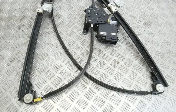 Volkswagen Sharan Front door window regulator with motor 