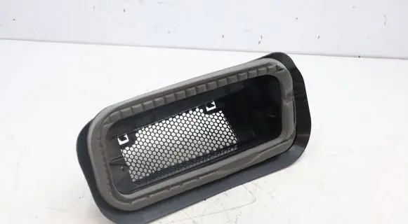 BMW X6 G06 Cabin air duct channel 9389370MWGK1407 9389370