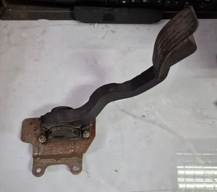 Peugeot 206 Accelerator throttle pedal 0280752237