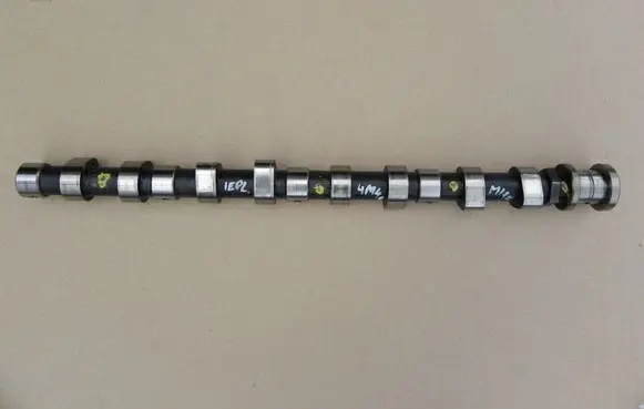 Mitsubishi Pajero Camshaft ME203074
