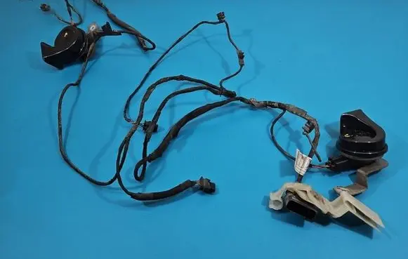 BMW 5 G30 G31 G38 Horn signal 8386309 IMPRK1551316