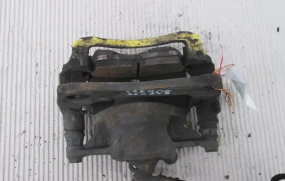 Toyota Corolla E110 Front brake caliper