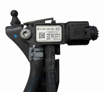 Audi A4 S4 B8 8K Air pressure sensor 059906051C