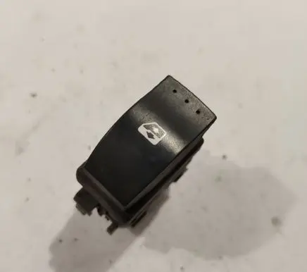 Renault Scenic II - Grand scenic II Electric window control switch 315029B