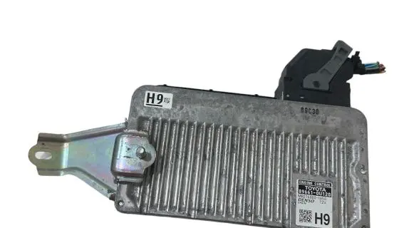 Toyota Yaris Other control units/modules 896610U120 MB2768001650