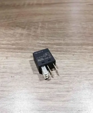 Rover 75 Other relay YWB101210 011412A
