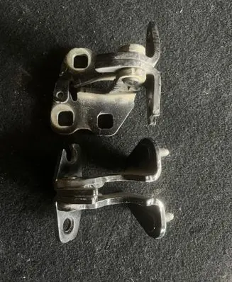 Tesla Model 3 Rear door hinge set 