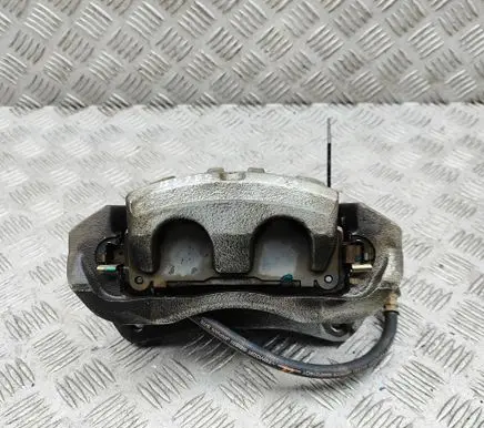 Lexus NX Front brake caliper 4775042130