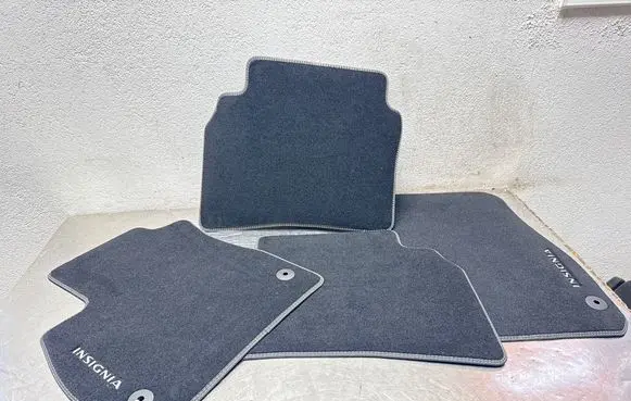 Opel Insignia B Car floor mat set 13488369 GR15300 S0718