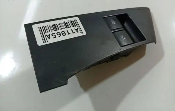 Opel Astra J Electric window control switch 13305978