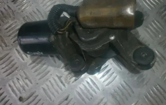 Nissan Sunny Wiper motor