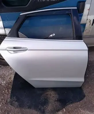 Ford Mondeo MK V Rear door 