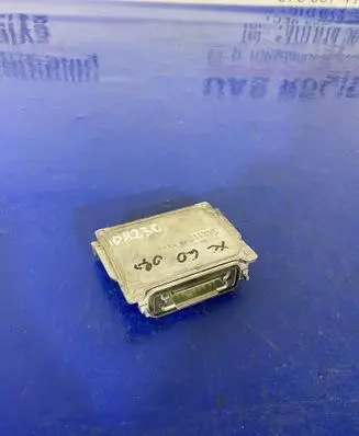 Volvo XC60 Headlight ballast module Xenon 89032335 89032336