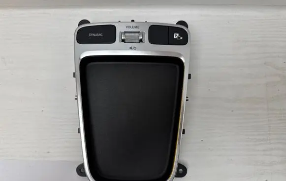 Mercedes-Benz B W247 Head unit multimedia control A2479003519 A2479018004 A2479026617