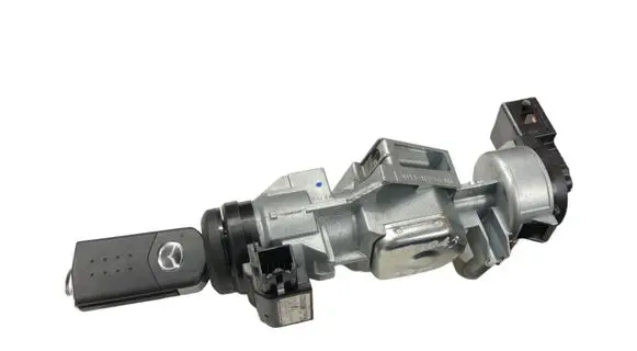 Mazda 3 II Ignition lock C23666938B X1T26471A